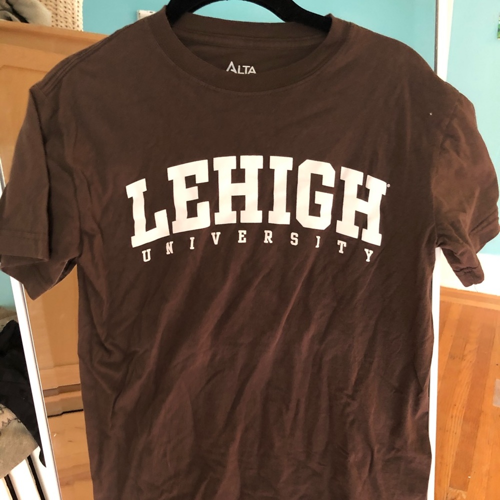 Leigh university tee shirt